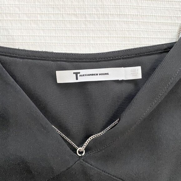 T ALEXANDER WANG BLACK METALLIC CHAIN V-NECK COLD SHOULDER TOP - 6 - Picture 8 of 12